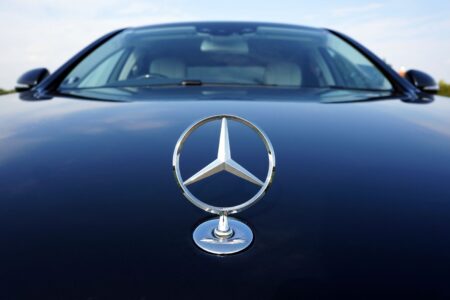 Mercedes favouritism claims